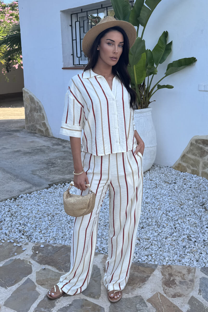 Camisa oversize de rayas con manga corta