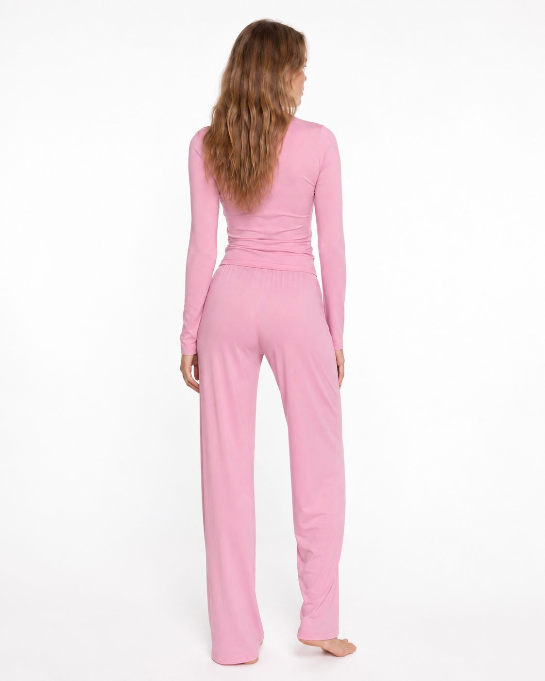 Conjunto de manga larga y pantalón ancho de tacto mantequilla