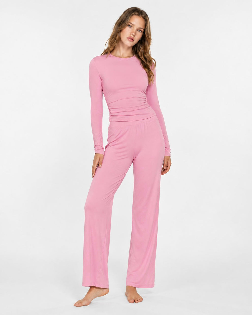 Conjunto de manga larga y pantalón ancho de tacto mantequilla