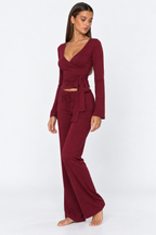 Conjunto cruzado con pantalón ancho