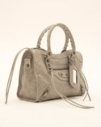 Bolso de piel mediano con asa larga