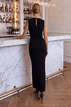 Vestido midi con escote de pedrería