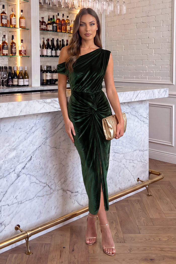 Vestido midi de terciopelo con nudo y hombros descubiertos
