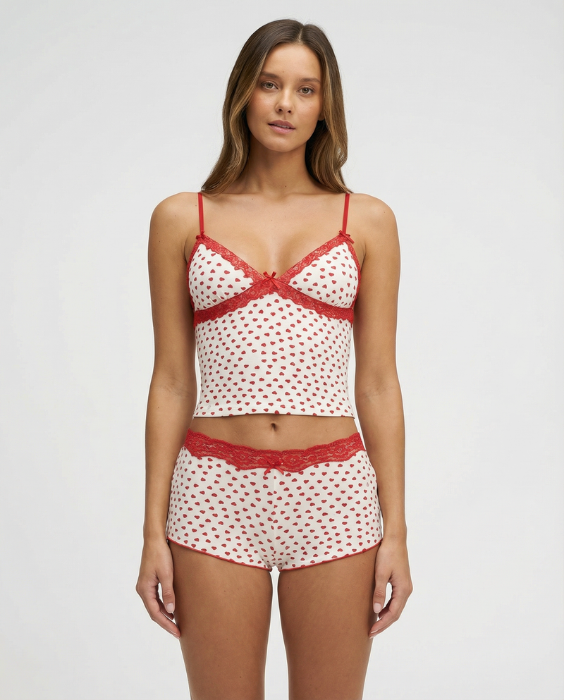 Conjunto de corazones con encaje Cereza